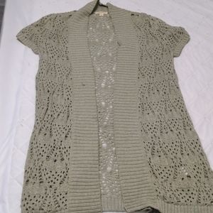 Cashlon knitted vest